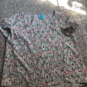 flowy flower with pocket.